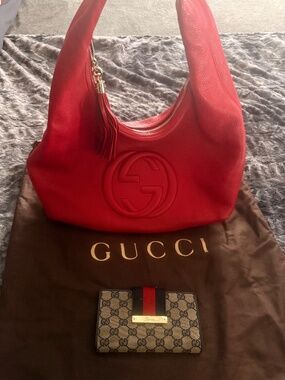 Gucci purse